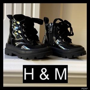 H & M BLACK PATENT HIGH TOP BOOTS - KIDS SHOES